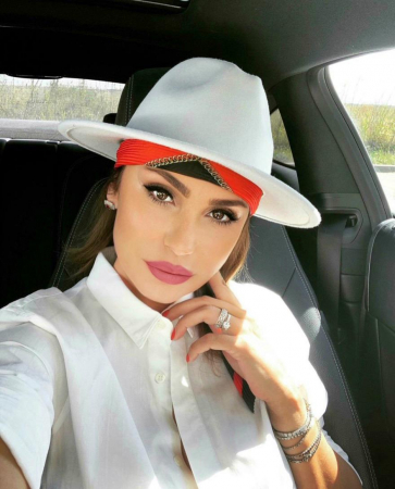 Palarie Alba Handmade cu bentita detasabila cu perle [27]