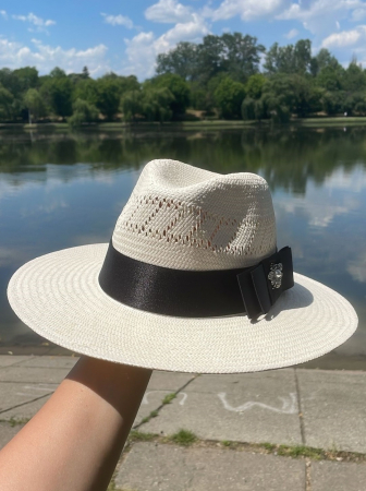 Palarie alba Handmade Unisex din paie cu bentita si accesoriu la alegere [14]
