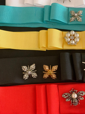 Palarie Neagra Handmade cu bentita detasabila si accesoriu la alegere [33]