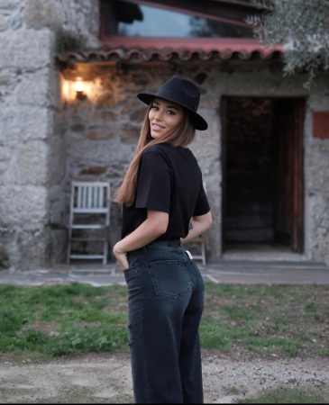 Palarie Neagra Handmade cu Lant Auriu detasabil [15]