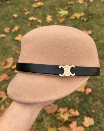 Palarii Dama - Sapca Maro Handmade din lana "Limited Edition"