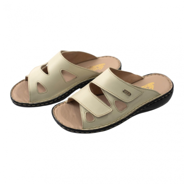 Papuci femei piele cu velcro 730 bej [2]