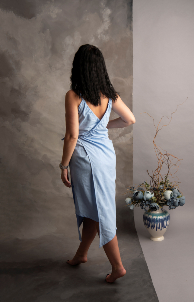 Rochie „Blue Breeze” – Petrecută, Asimetrică, cu Bretele Subțiri, Fabricată în România [2]