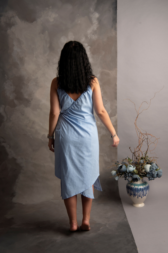 Rochie „Blue Breeze” – Petrecută, Asimetrică, cu Bretele Subțiri, Fabricată în România [3]