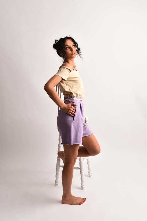 Set „Sunny Light” – Tricou cu Umeri Goți & Pantaloni Scurți Lila, Fabricat în România [3]