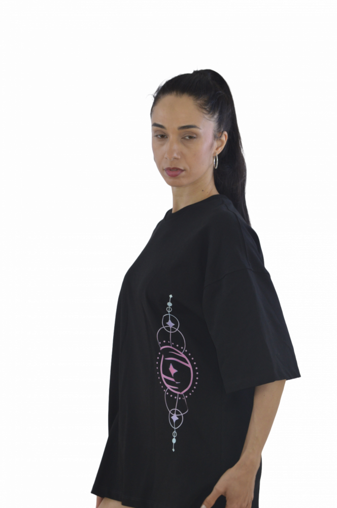Tricou „Galaxy Drop” – Oversized, Negru cu Print Pastel, Bumbac 100%, Fabricat în România [2]