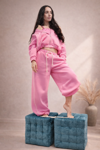 Imbracaminte dama - Trening dama roz premium cu hanorac crop si pantaloni jogger – set complet