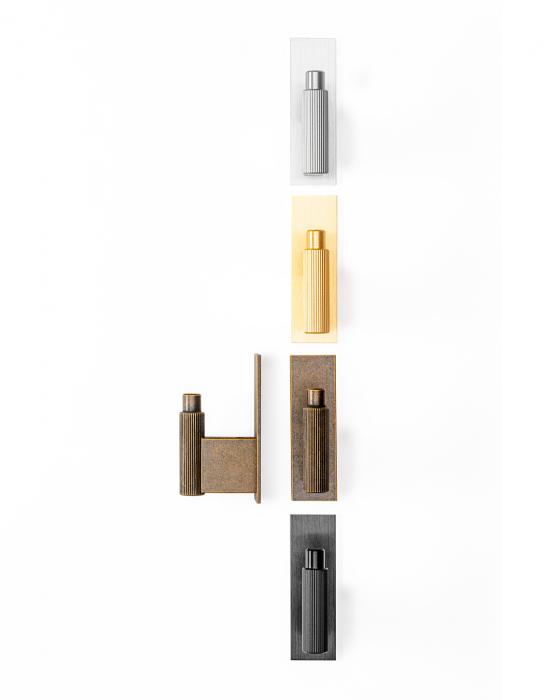 Agatatoare cuier Arpa Plate, finisaj alama rustica, 80x25x43 mm [2]