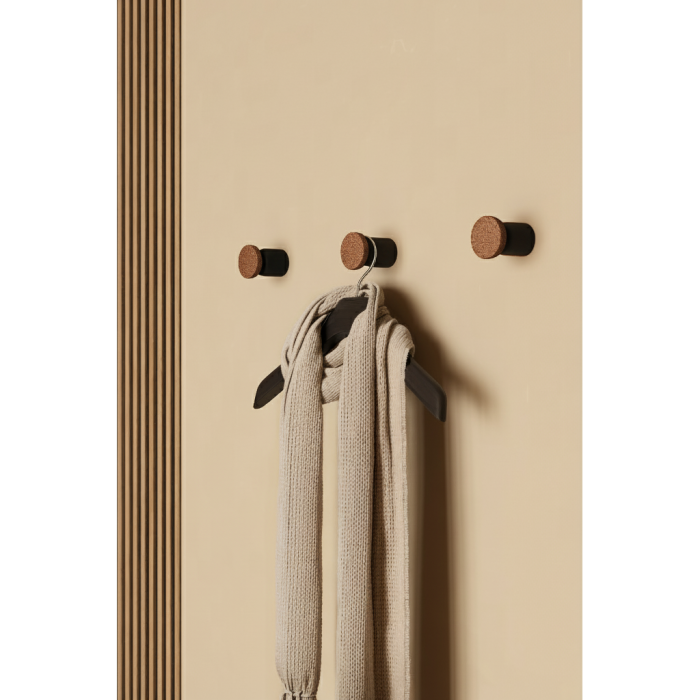 Agatatoare cuier Piece, finisaj negru mat lacuit/pluta, 48x64 mm [4]