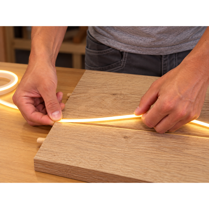 Bandă LED COB Siro pentru mobilier, lumină neutră, 400 LED/m, 420 lm/m, 4 W/m, 24V, IP20, 2,5 m [6]