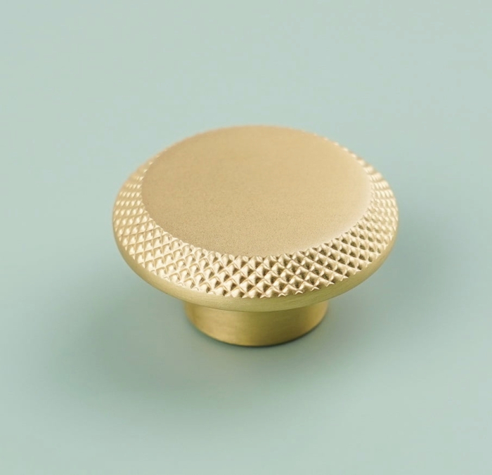 Buton pentru mobila Nola, finisaj alama mata CB, Ø:45 mm [5]