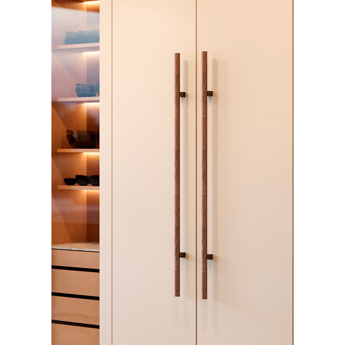 Maner lung pentru mobila Kumo Wood Big One, finisaj nuc / negru titan, L:1596 mm [5]