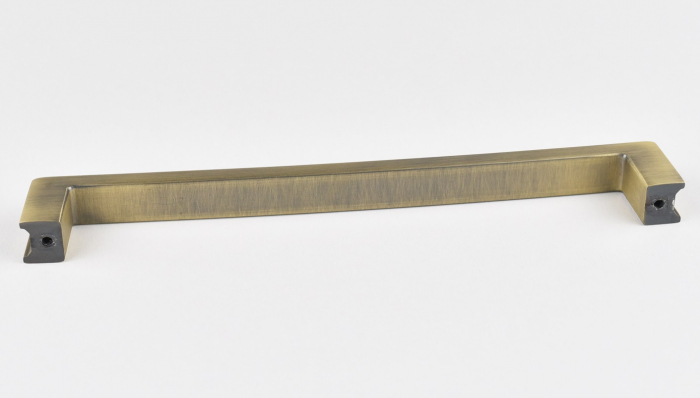 Maner pentru mobila Aron, finisaj alama antichizata periata CB, 192 mm [4]