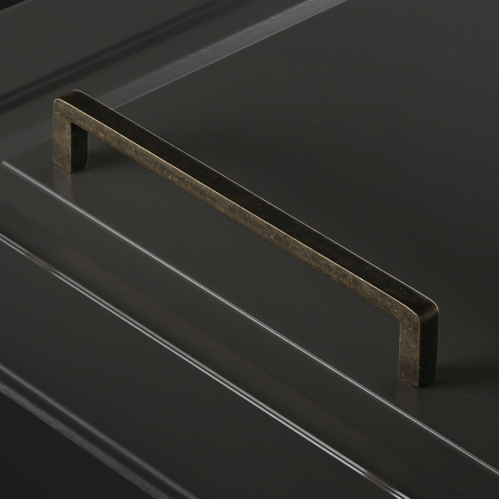 Maner pentru mobila Bagio, finisaj alama antichizata GT, L:168 mm [2]