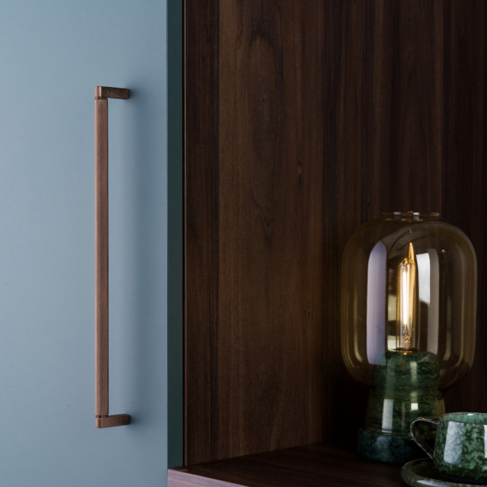 Maner pentru mobila Brooklyn, finisaj bronz periat, L:330 mm [3]