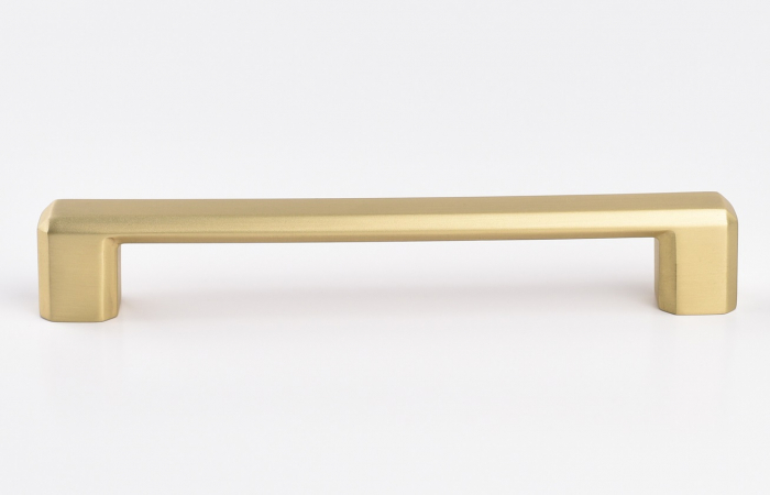 Maner pentru mobila Carli, finisaj alama satin CB, 160 mm [4]