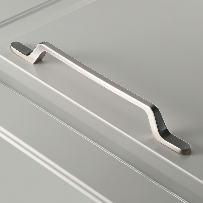 Maner pentru mobila Flavio, finisaj otel periat GT, L:225 mm [5]