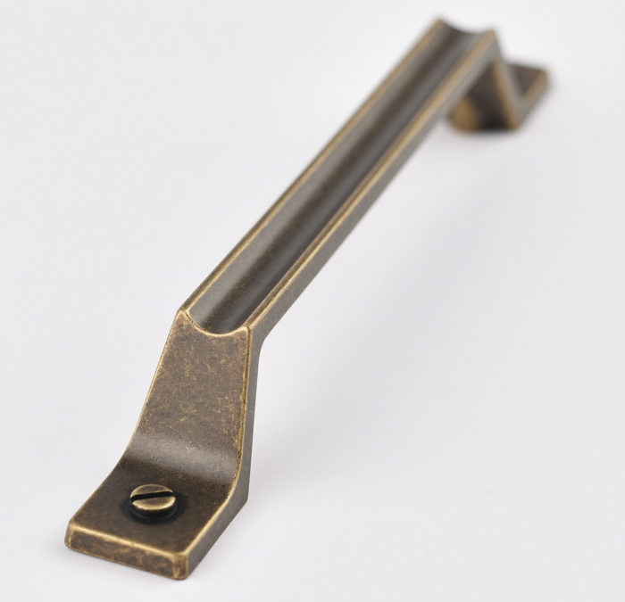 Maner pentru mobila Galya, finisaj alama antichizata CB, 128 mm [3]