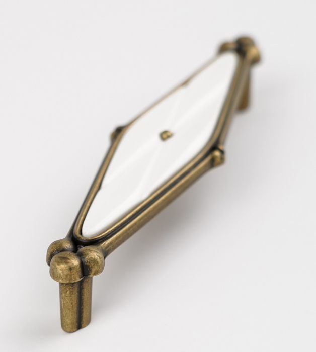 Maner pentru mobila Grace, finisaj alama antichizata CB, 128 mm [3]