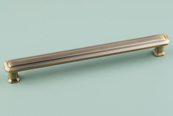 Maner pentru mobila King, finisaj alama antichizata periata CB, 192 mm [5]