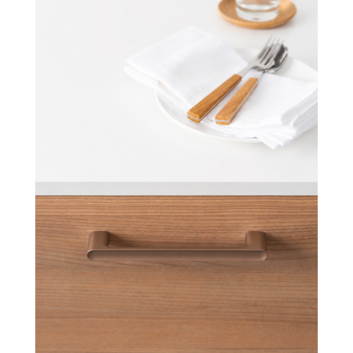 Maner pentru mobila Luv, finisaj bronz periat, L:330 mm [3]
