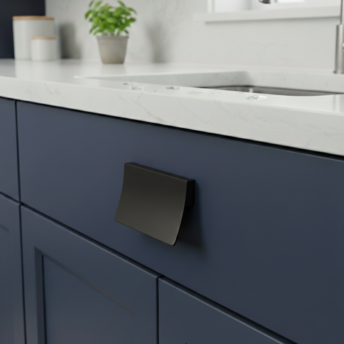 Maner pentru mobila Naldo, finisaj negru cobalt, L:78 mm [4]