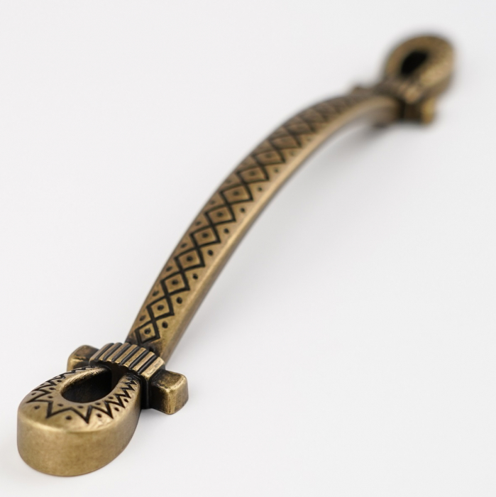 Maner pentru mobila Nicole, finisaj alama antichizata CB, 192 mm [3]