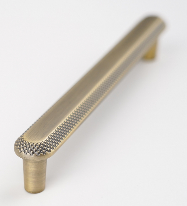 Maner pentru mobila Nola, finisaj alama antichizata periata CB, 160 mm [3]