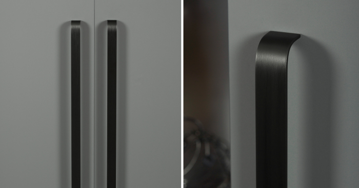 Maner pentru mobila Sense, finisaj negru periat, L:135 mm [2]