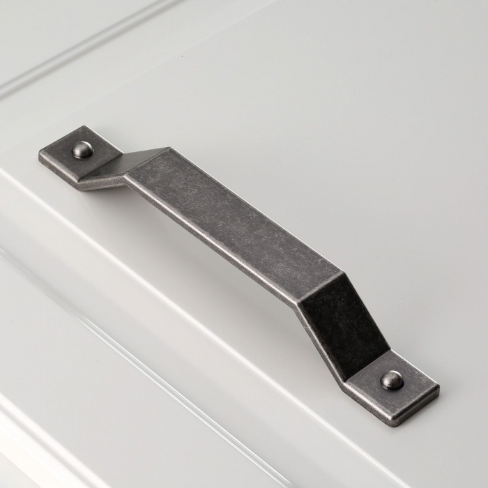 Maner pentru mobila Step, finisaj argint antichizat GT, L:185 mm [6]