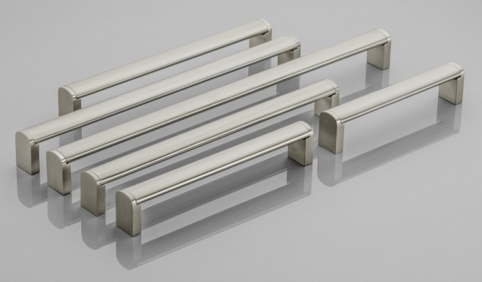 Maner pentru mobila UZ-682, finisaj otel periat GT, L:136 mm [3]