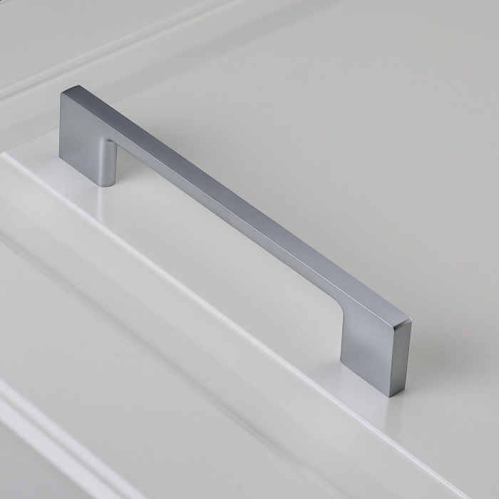 Maner pentru mobila Uzo, finisaj aluminiu GT, L:192 mm [3]