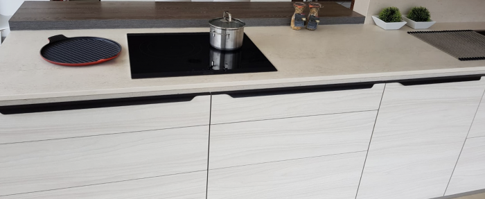 Maner pentru mobila Vector, finisaj negru periat, L:397 mm [4]