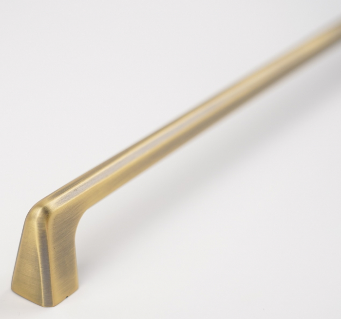 Maner pentru mobila Vera, finisaj alama antichizata periata CB, 320 mm [3]