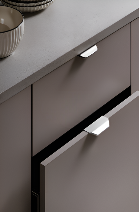 Maner pentru mobilier Vann, finisaj alb mat, L:100 mm [4]