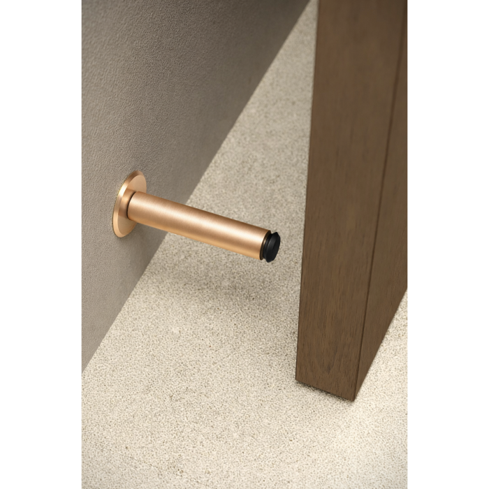 Opritor pentru usa Fase Wall, finisaj alama cava periata, 101x20 mm [3]