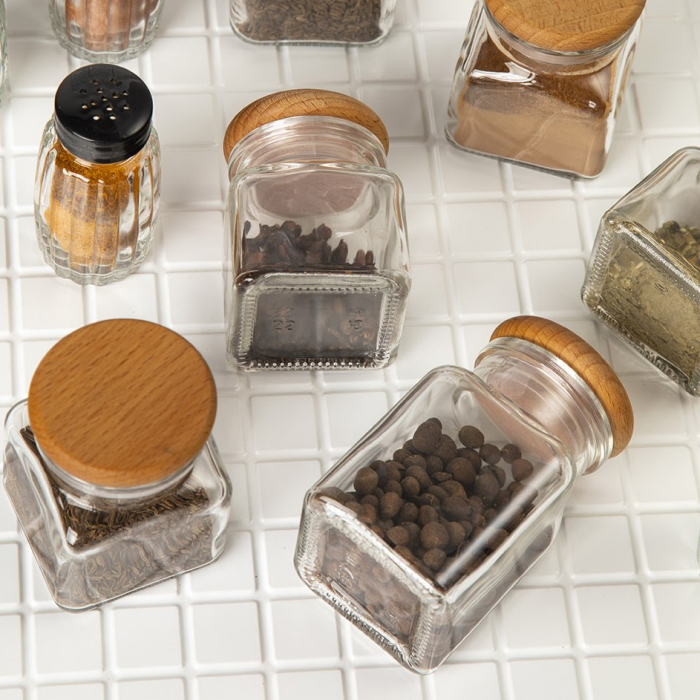 Recipient din sticla pentru condimente, cu capac din lemn, 150 ml [8]
