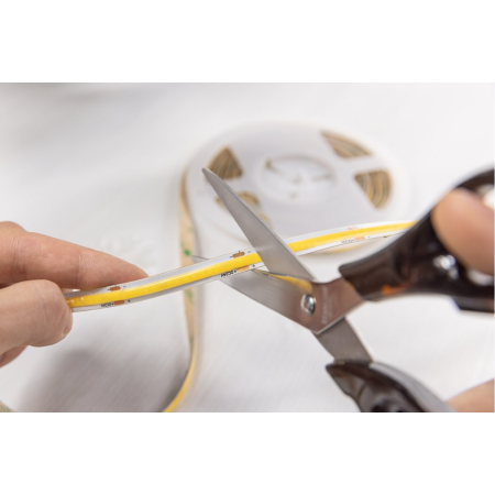 Bandă LED COB GTV, rezistentă la apă, lumină neutră, 24V, IP65, 5 m [3]