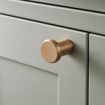 Buton pentru mobila Fase, finisaj alama cava periata, D:23 mm [2]