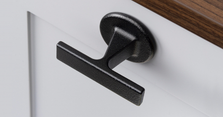 Manere si butoni - Buton pentru mobila Oto, finisaj negru texturat, 60x37 mm