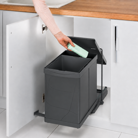 Cos de gunoi incorporabil Pelikan 21100, cu extragere automata, cu un recipient de 20 L si una de 1 L, antracit [3]