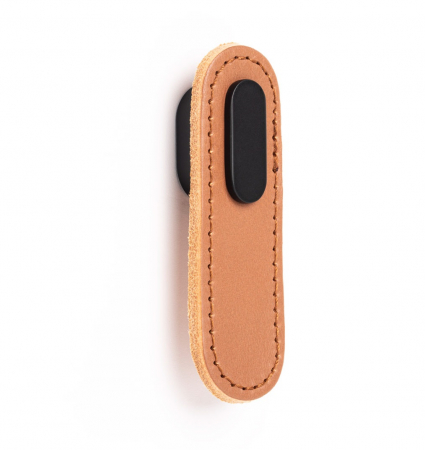 Manere si butoni - Maner, buton Oblong din piele bej pentru mobilier, cu ornament finisaj negru mat, L:70 mm