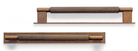 Maner pentru mobila Arpa Plate, finisaj alama rustica, L:230 mm [1]
