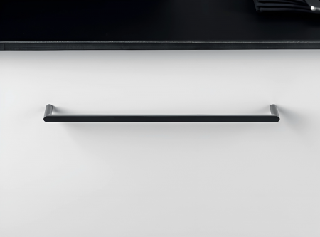 Maner pentru mobila Pura, finisaj negru mat, L:168 mm [1]