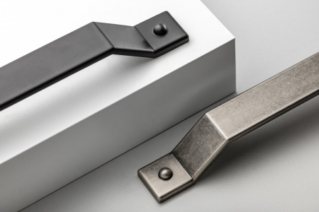 Maner pentru mobila Step, finisaj negru mat GT, L:185 mm [1]