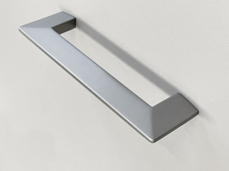 Maner pentru mobila Travis, finisaj gri metal, L:118 mm [1]