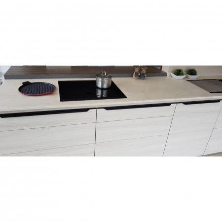 Maner pentru mobila Vector, finisaj negru periat, L:147 mm [3]