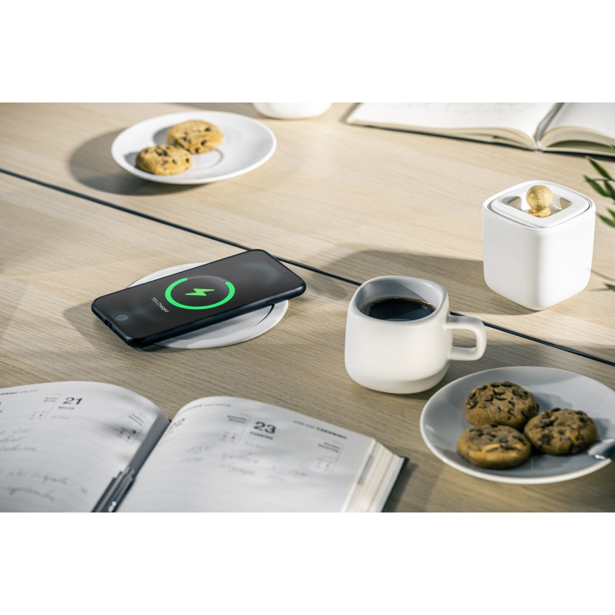 Comfort Plus - Priza incorporabila in blat, cu 4 prize Schuko, 2 porturi incarcare USB tip A si 2 porturi RJ45, finisaj alb [5]