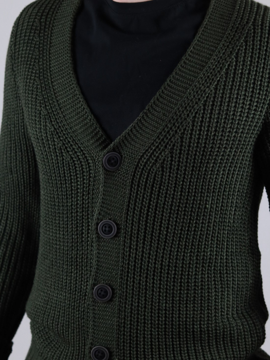 Cardigan barbati verde din tricot cu nasturi [7]