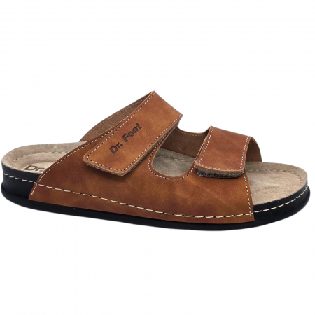 ***ÚJ KOLLEKCIÓ*** - 8003 -as férfi Dr Feet bőr papucs - barna